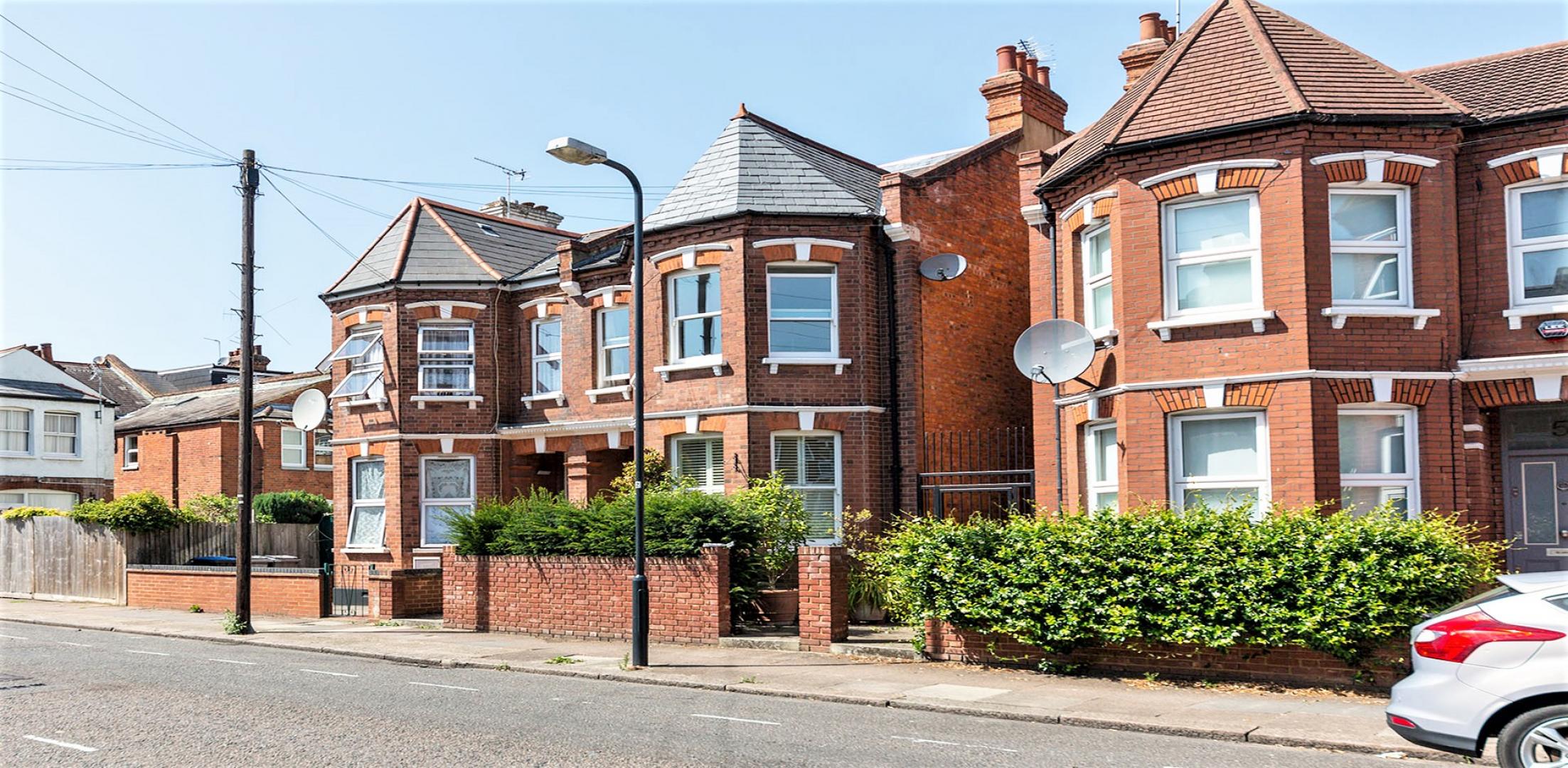 			1 Bedroom, 1 bath, 1 reception Flat			 Acland Road, WILLESDEN GREEN